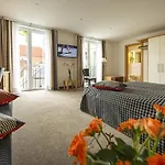 Dom 3* Augsburgo