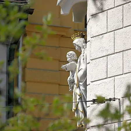 Hotel Dom