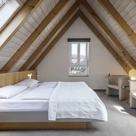 Hotell Dom Augsburg