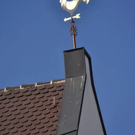 Dom Hotel 3*
